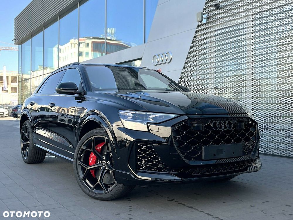 Audi RS Q8 - 2