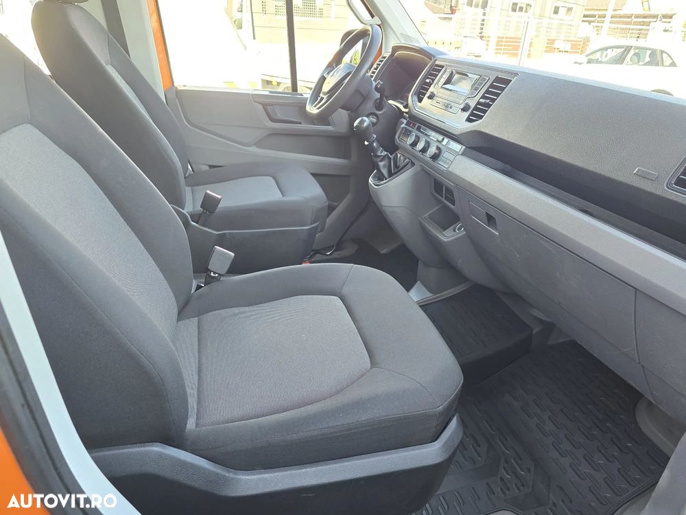 Volkswagen Crafter 140 CP doka 6 loc. bena 2,7 m. 2019 - 20