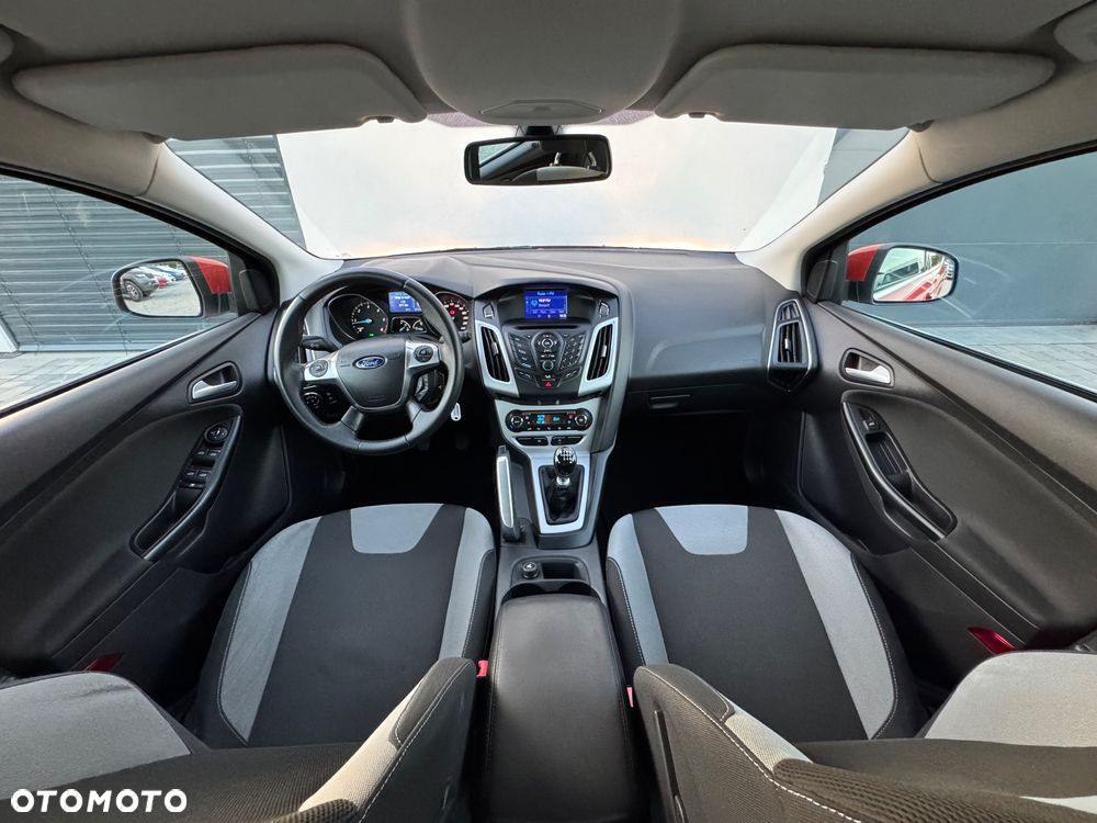 Ford Focus 1.6 TDCi DPF Champions Edition - 7