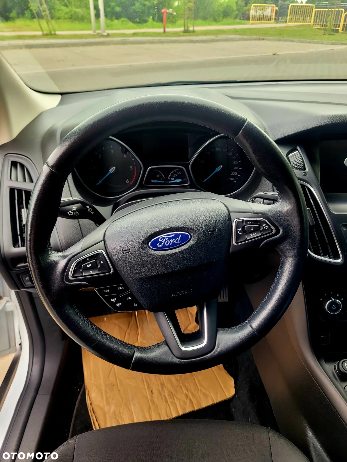 Ford Focus - 19