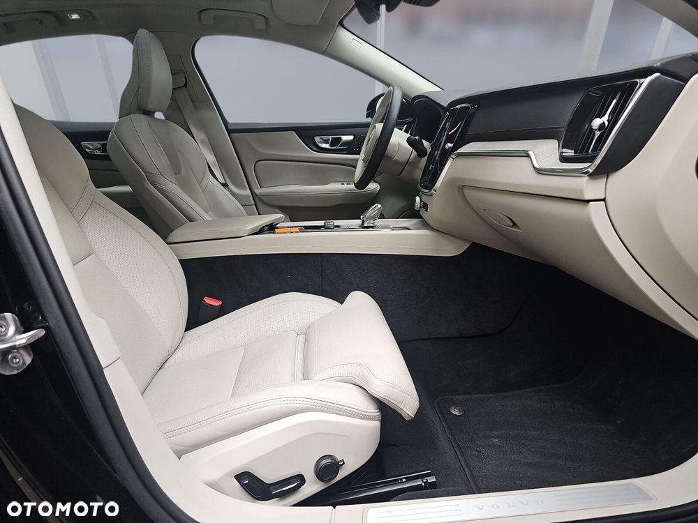 Volvo S60 B5 B AWD Ultimate Bright - 12
