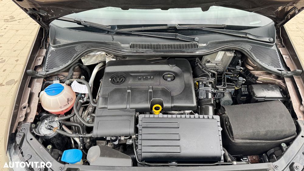 Volkswagen Polo 1.4 TDI (Blue Motion Technology) Comfortline - 8