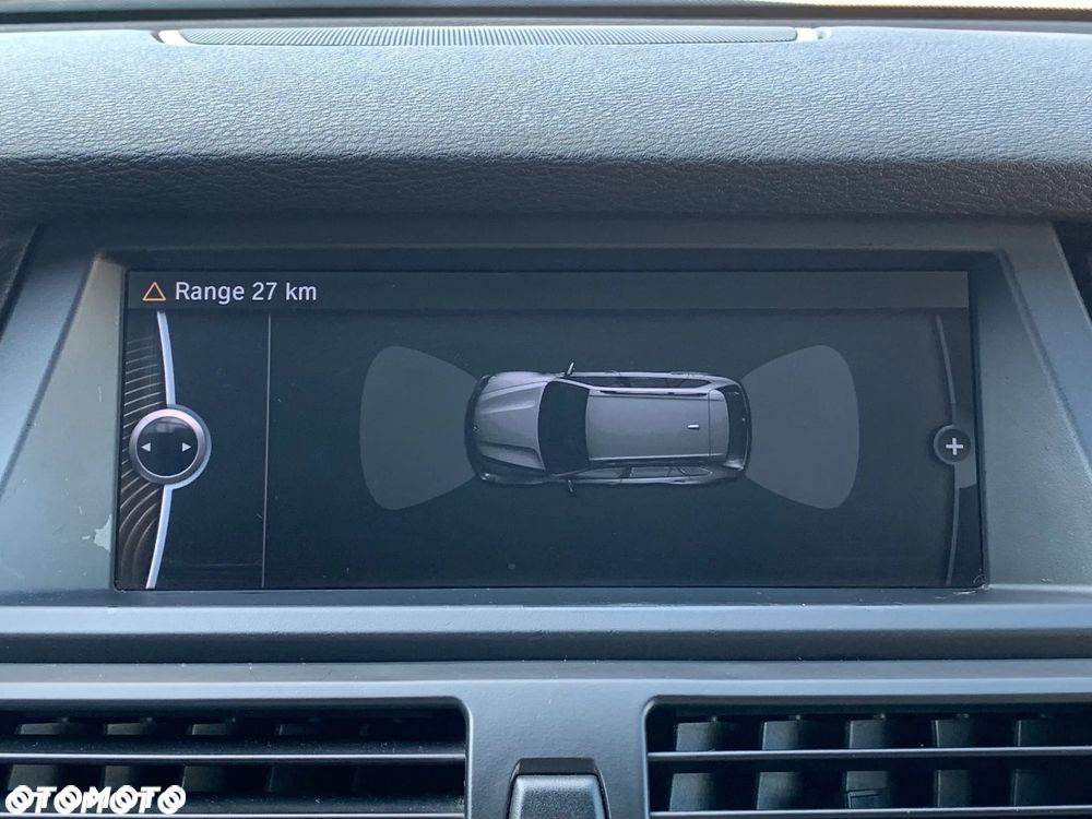 BMW X5 xDrive30i - 11