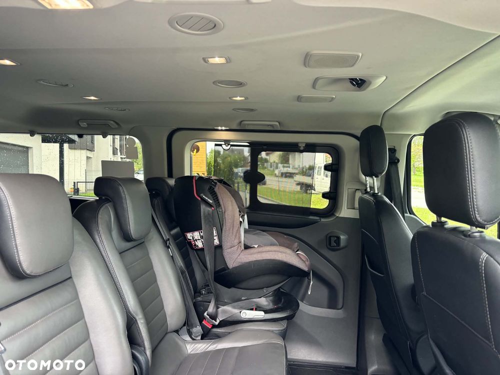 Ford Tourneo Custom 2.0 TDCi L2 Titanium SelectShift - 27