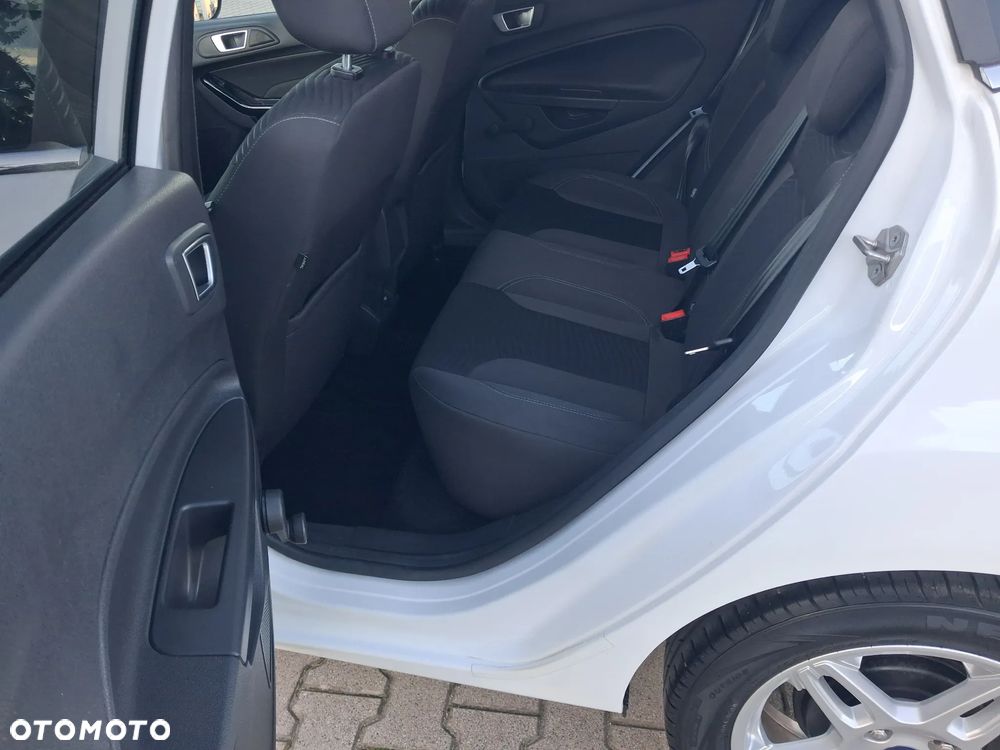 Ford Fiesta ver-1-0-ecoboost-s-s-st--line - 12