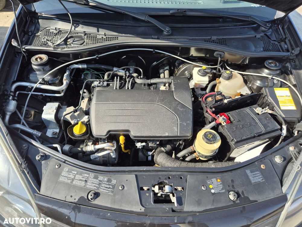 Dezmembram  Dacia Sandero 2010 1.2 16v Manual D4F - 6
