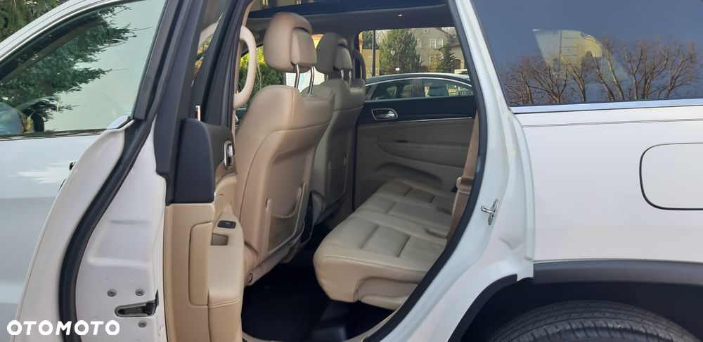 Jeep Grand Cherokee 3.6 V6 Limited - 28