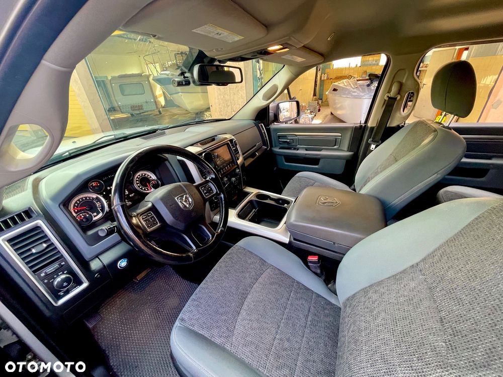 RAM 1500 5.7 Crew Cab Bighorn - 7