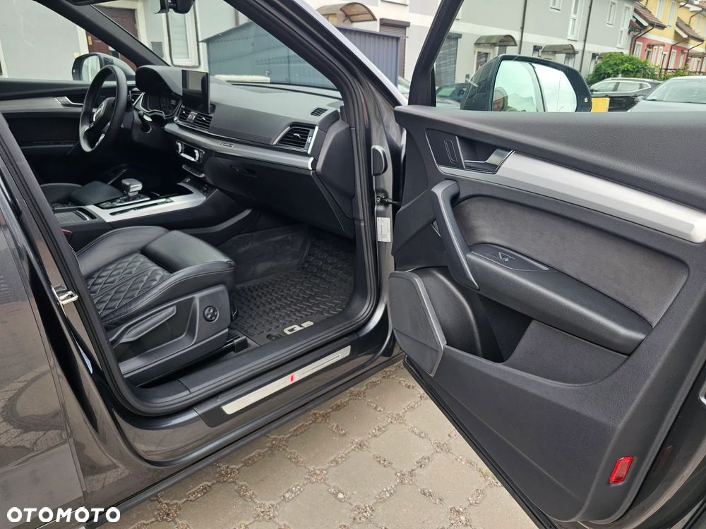Audi Q5 55 TFSI e Quattro S Line S tronic - 11