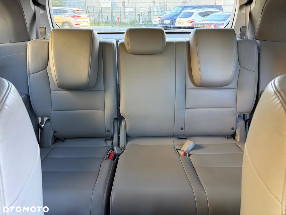 Honda Odyssey 3.5 LX - 21