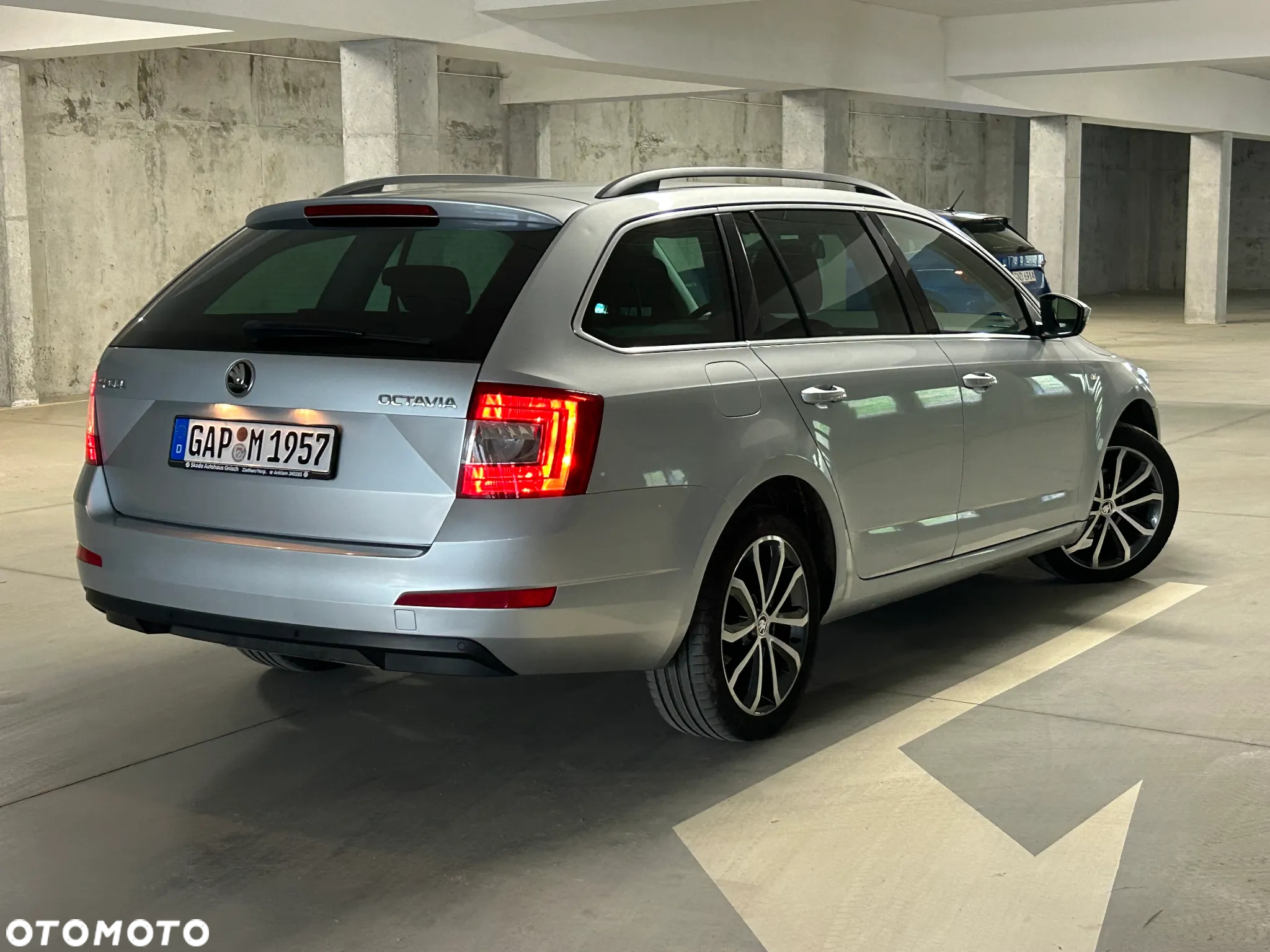 Skoda Octavia Combi 1.6 TDI Green tec Edition - 9
