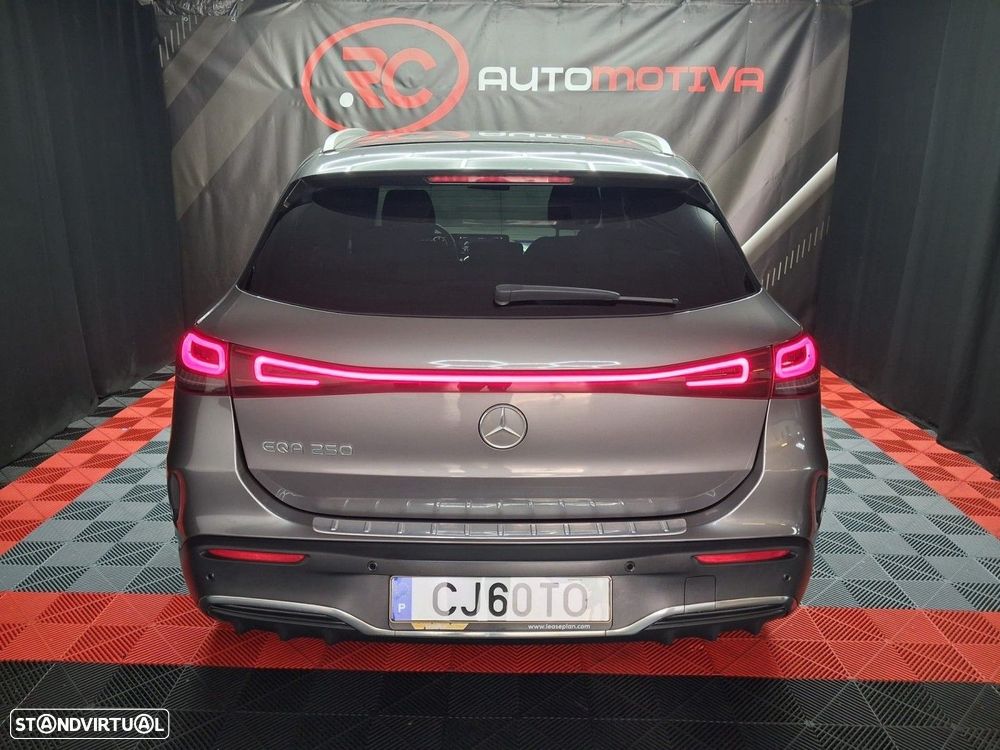 Mercedes-Benz EQA 250 AMG Line - 6