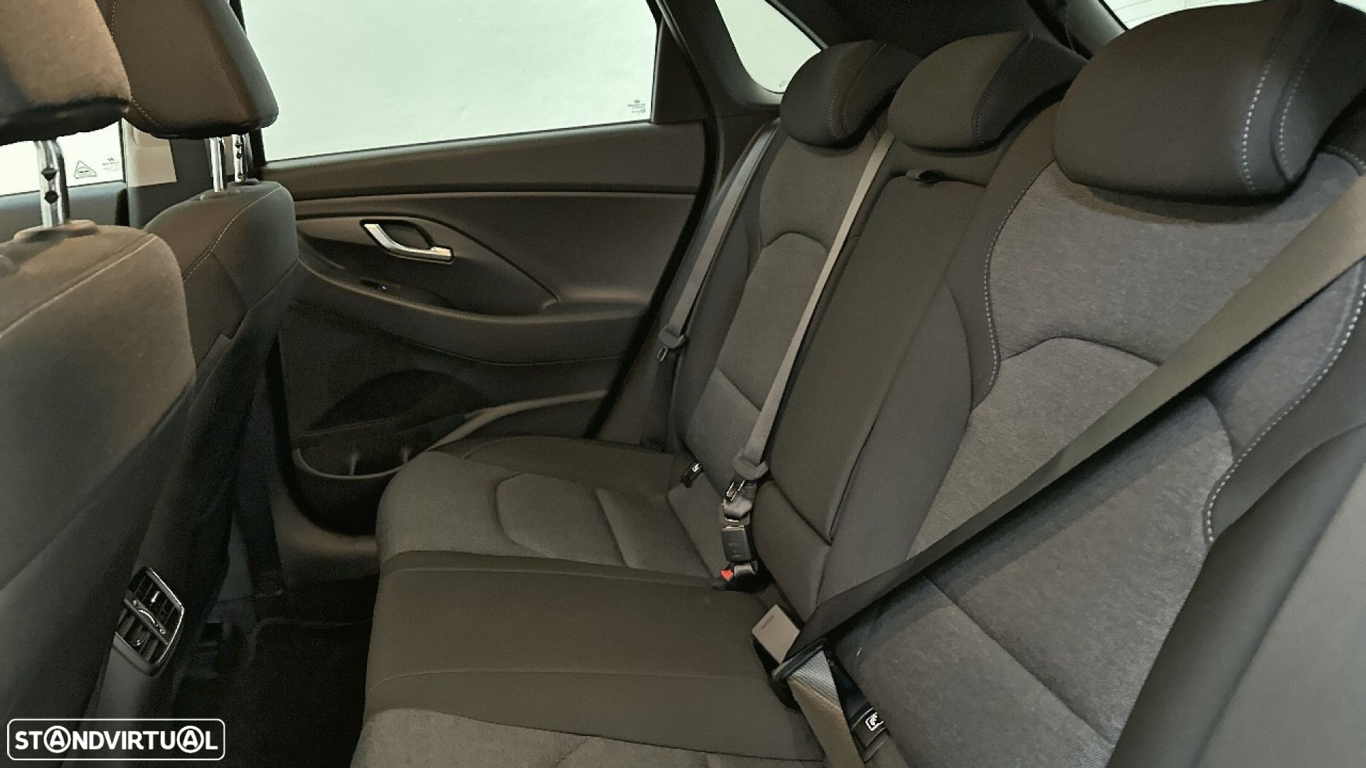 Hyundai i30 1.0 T-GDI Style Plus - 10
