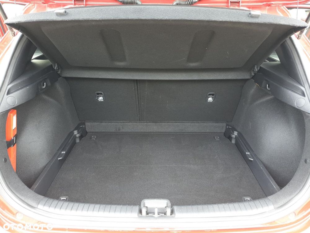 Kia Ceed 1.5 T-GDI M DCT - 17