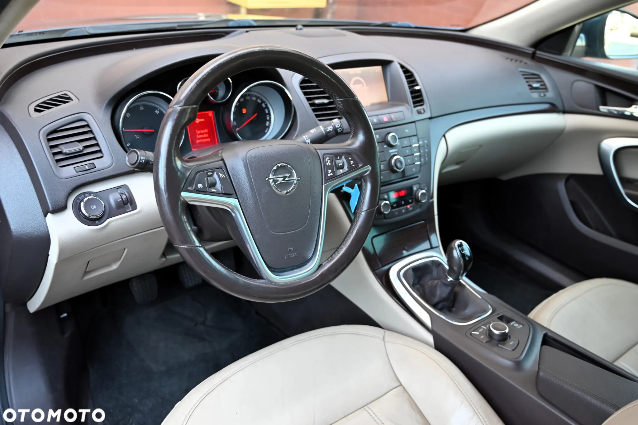 Opel Insignia - 23