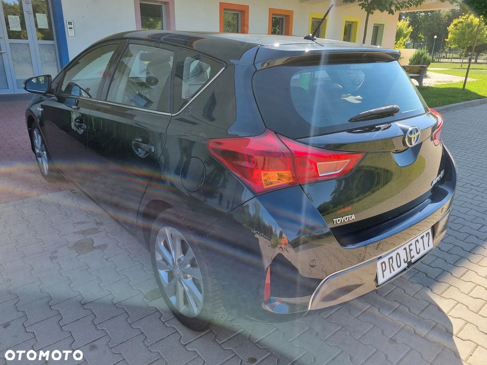 Toyota Auris 1.8 HSD Prestige NAVI - 5