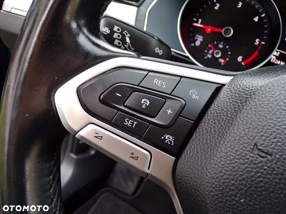 Volkswagen Passat Variant 2.0 TDI (BlueMotion Technology) Comfortline - 21