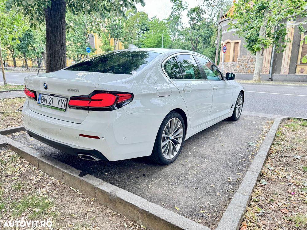 BMW Seria 5 530i Aut. - 5