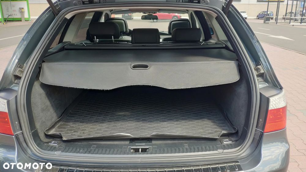 BMW Seria 5 - 16