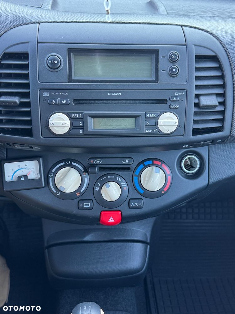 Nissan Micra 1.2 Visia + - 11