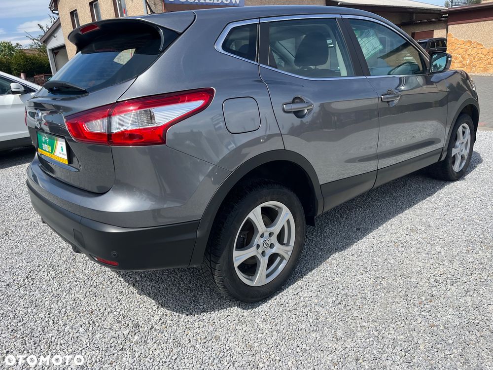 Nissan Qashqai 1.2 DIG-T Xtronic ACENTA - 4