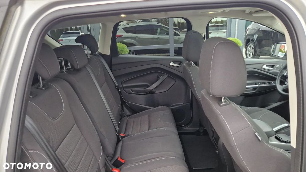Ford Kuga 1.6 EcoBoost 2x4 Titanium - 15