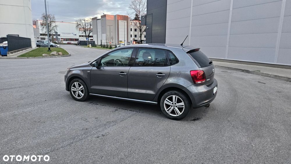Volkswagen Polo 1.4 16V Comfortline - 16