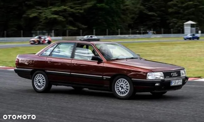 Audi 100 2.2 Turbo - 2