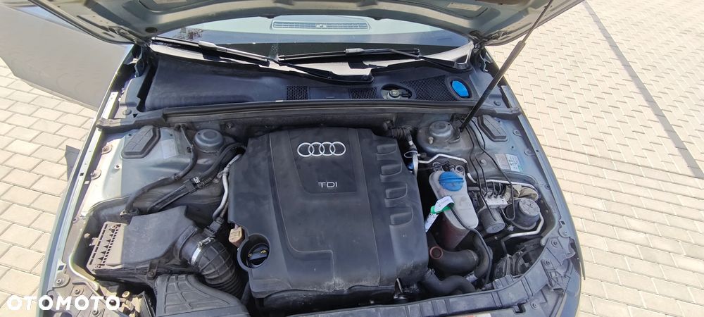 Audi A4 Avant 2.0 TDI DPF quattro Ambiente - 19