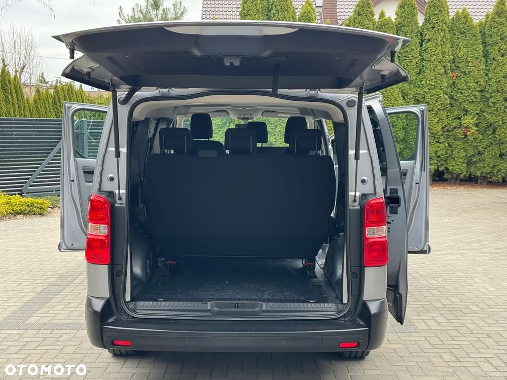 Opel Vivaro - 12