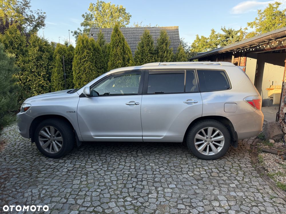 Toyota Highlander - 3