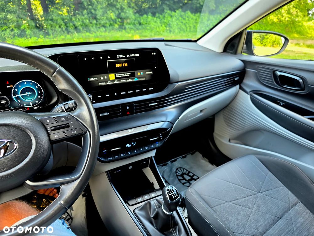 Hyundai Bayon 1.0 T-GDI Connect & Go - 10