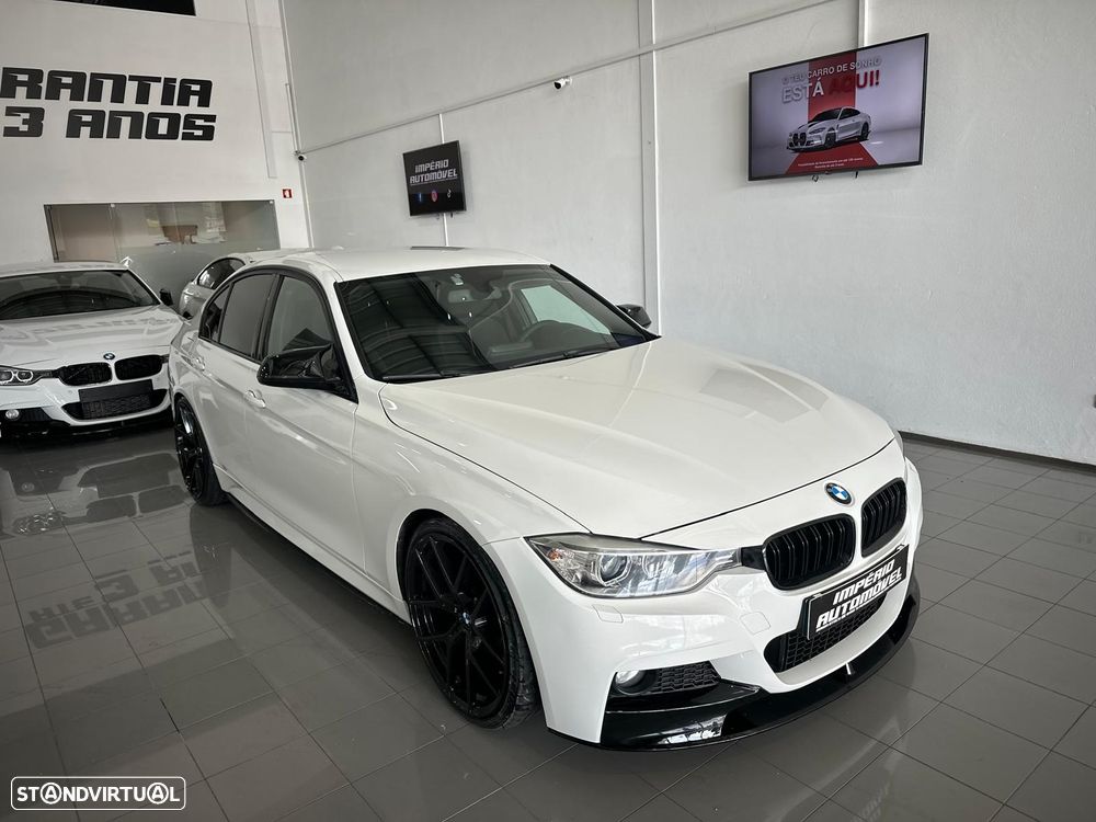 BMW 320 d Pack M - 38