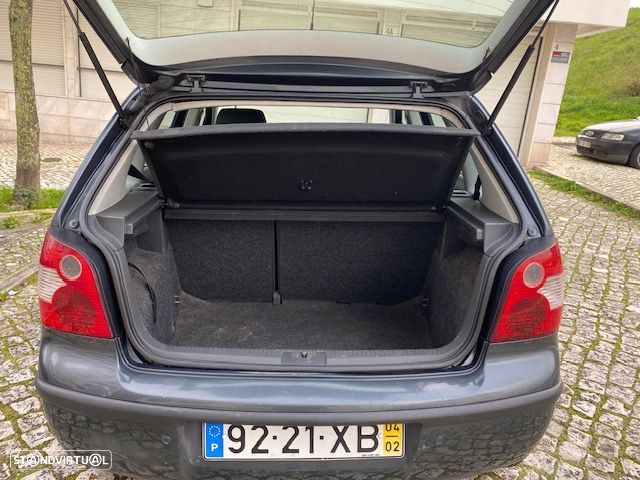 VW Polo 1.4 TDi Highline - 11