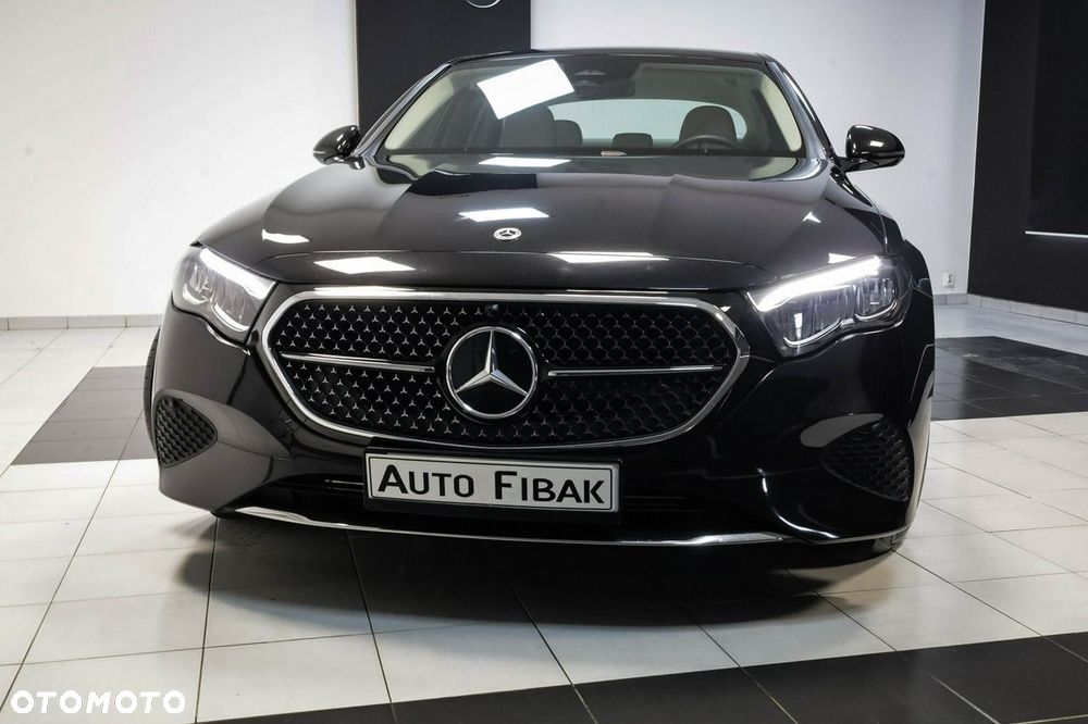 Mercedes-Benz Klasa E 200 4Matic 9G-TRONIC Edition AVANTGARDE - 5