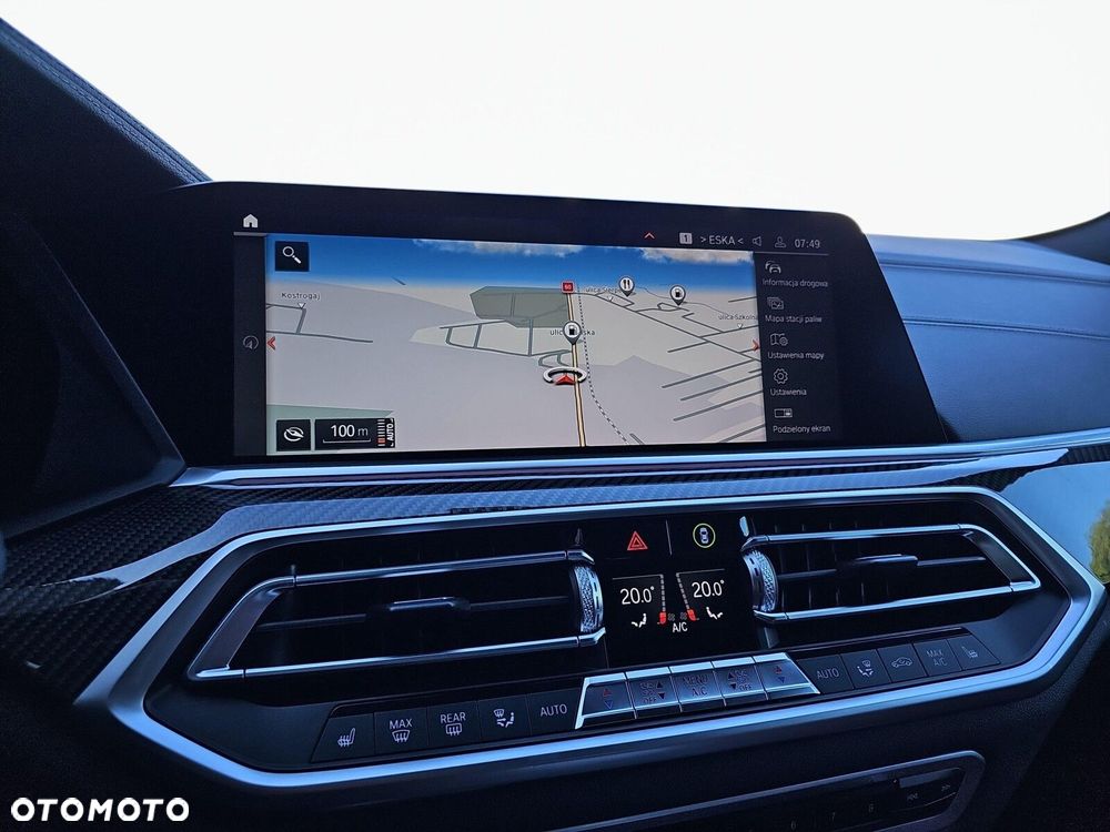 BMW X6 M50i - 24
