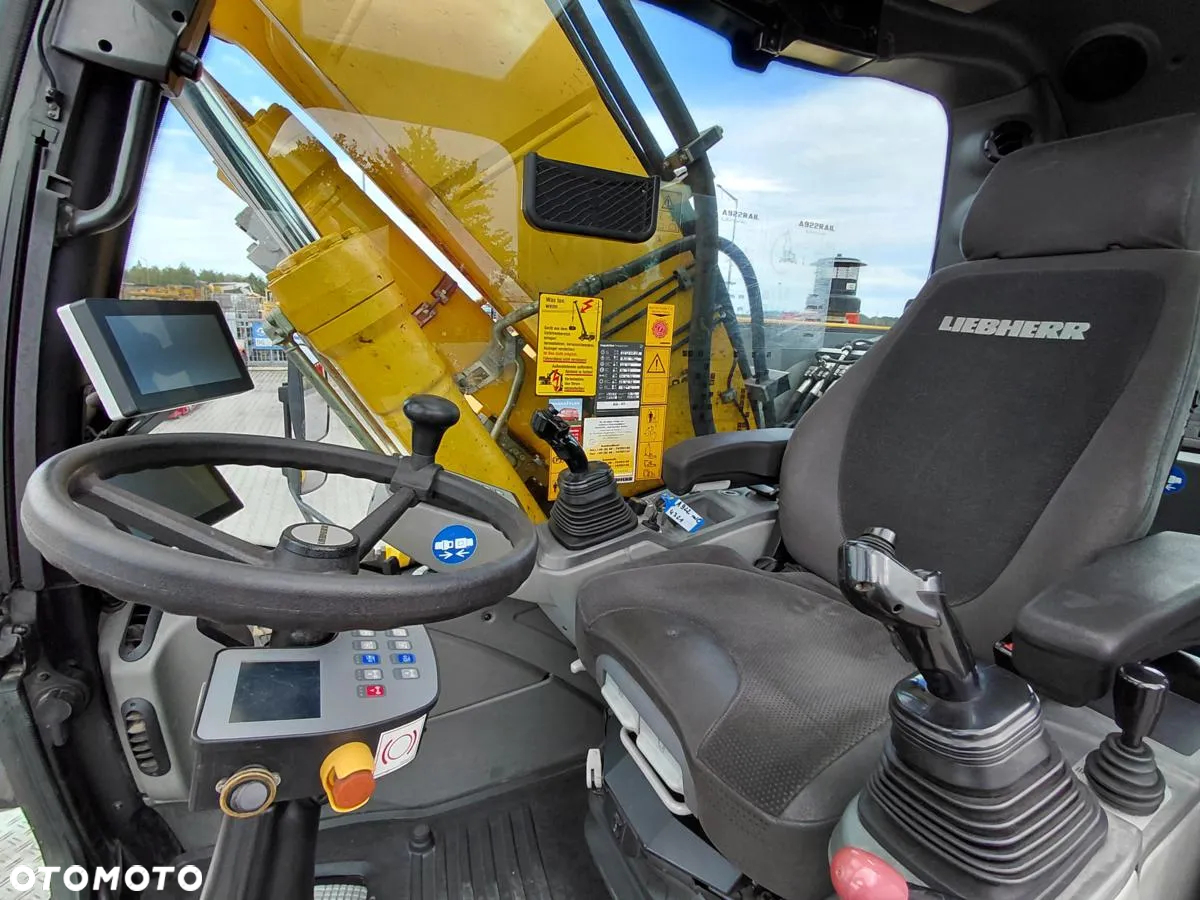 Liebherr Koparka dwudrogowa LIEBHERR A 922 RAIL LITRONIC - 33
