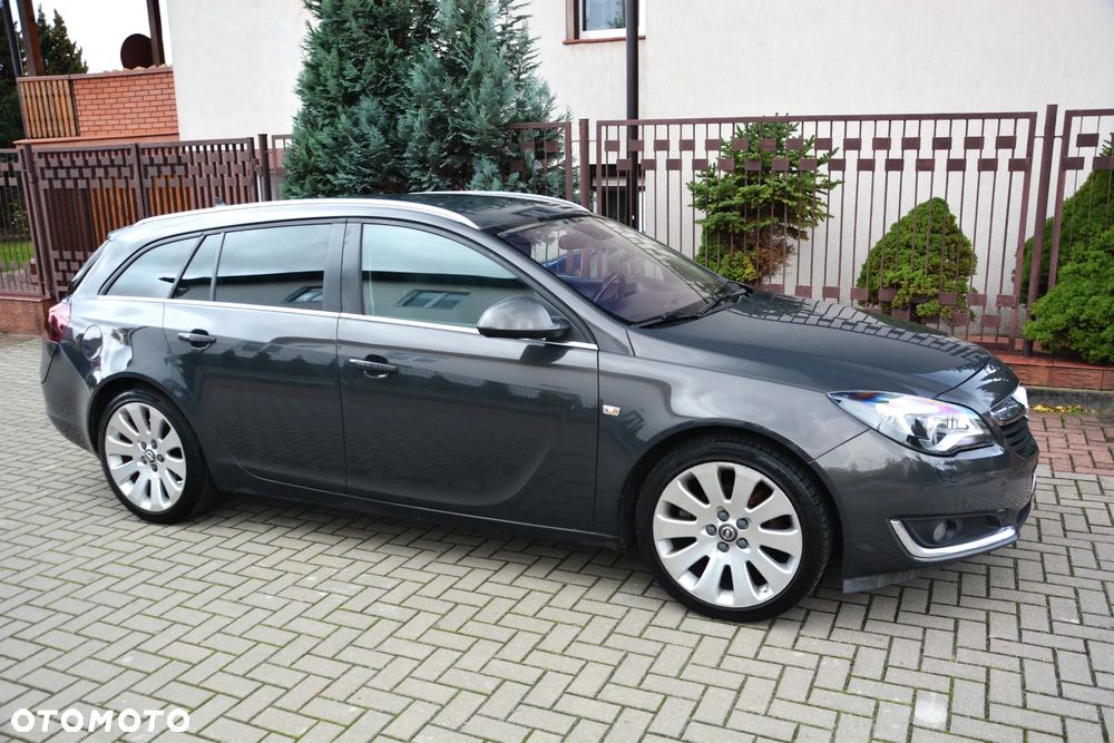 Opel Insignia - 12