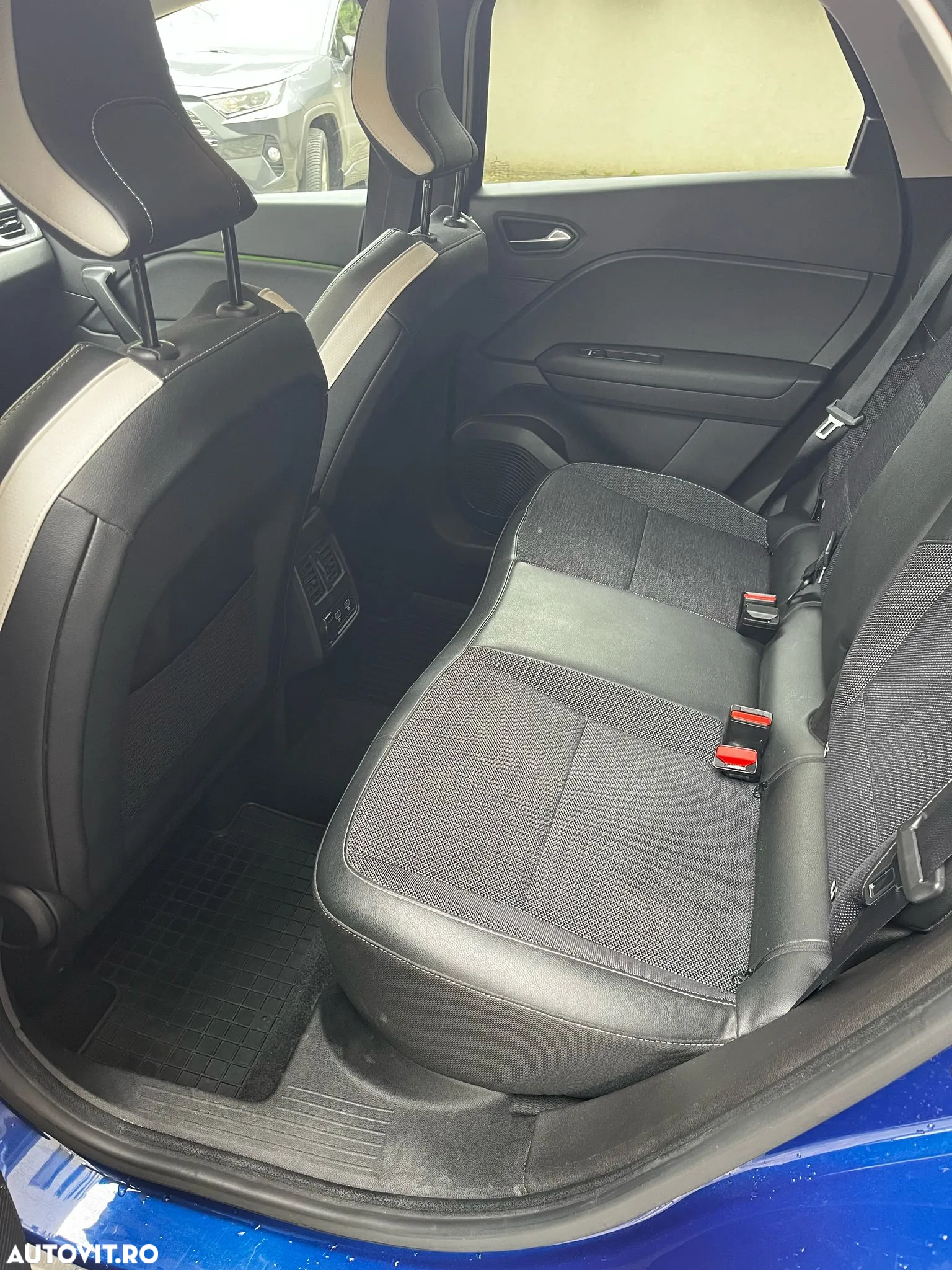 Renault Captur E-TECH Full Hybrid 145 Techno - 10