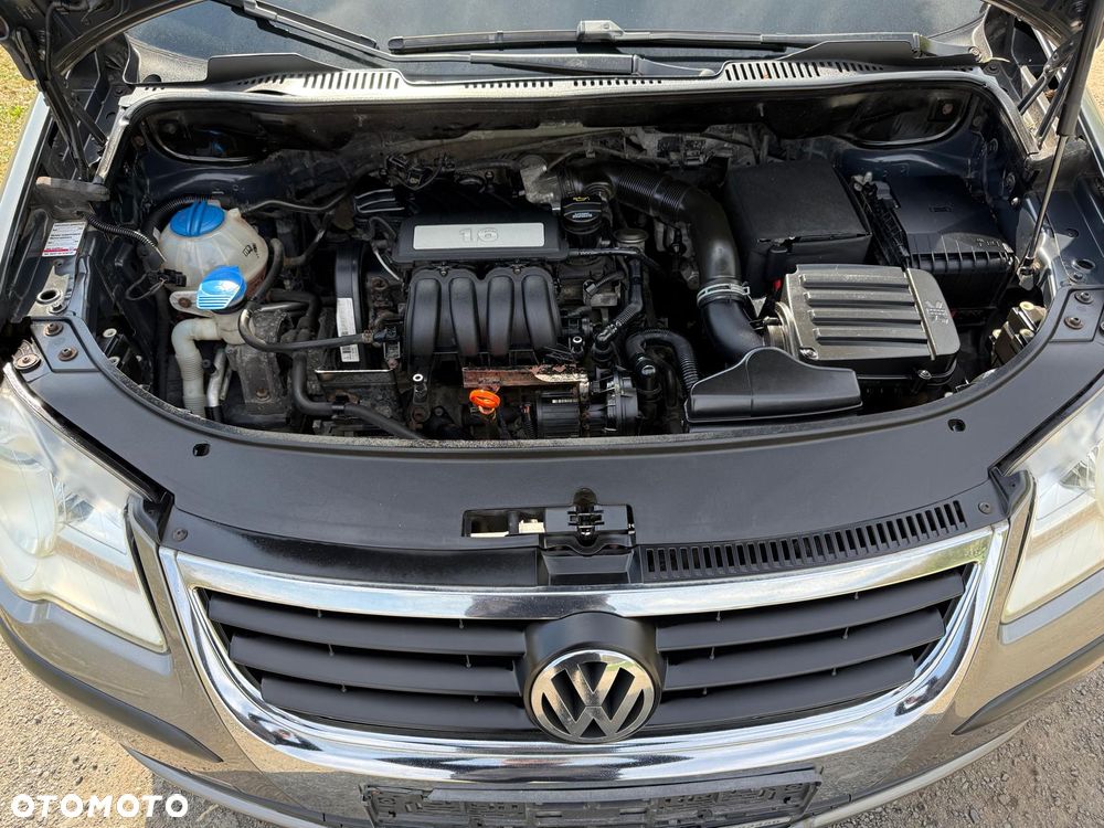 Volkswagen Touran 1.6 Freestyle - 29