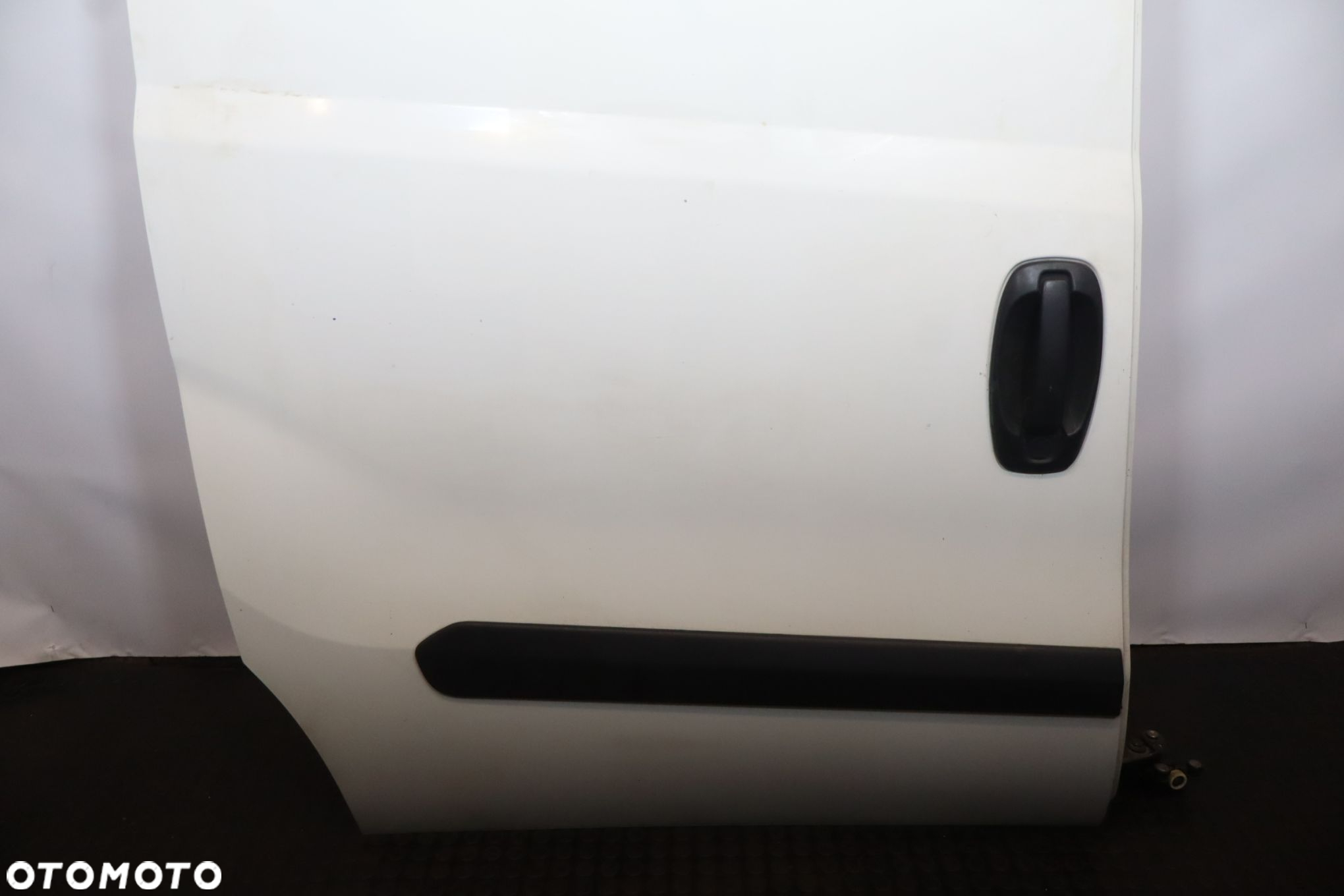 DRZWI PRZESUWNE PRAWE FIAT DOBLO II LIFT 249 - 7