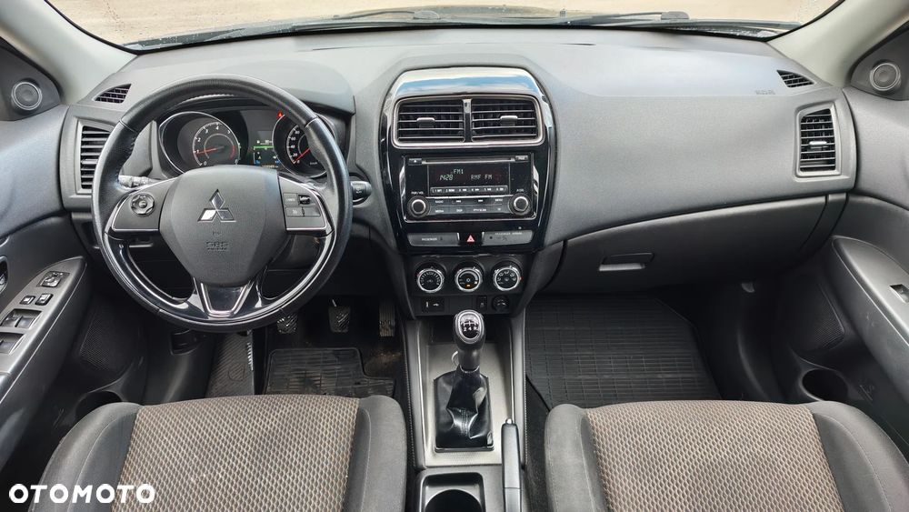 Mitsubishi ASX - 6