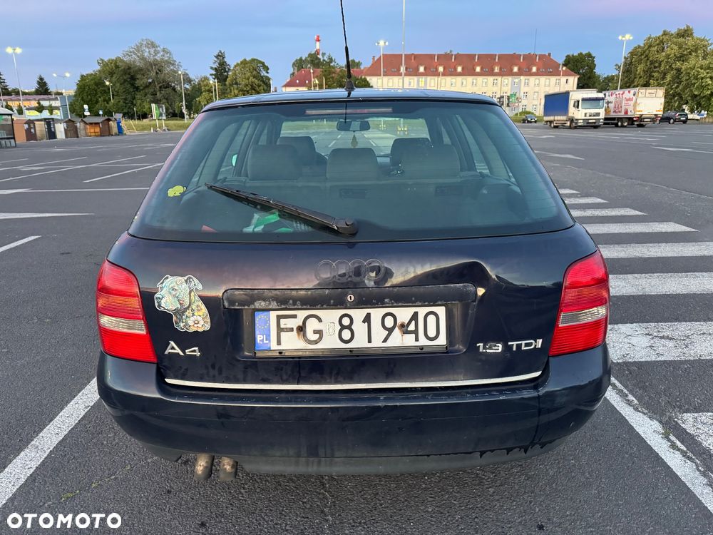 Audi A4 Avant 1.9 TDI - 4
