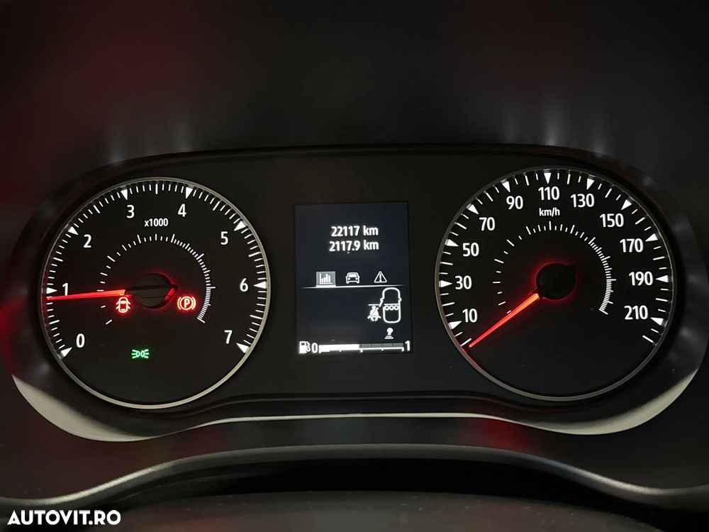 Dacia Sandero - 11