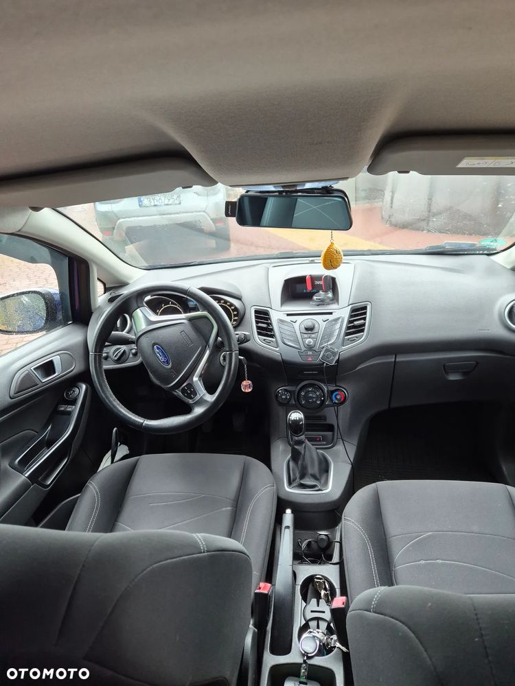 Ford Fiesta - 6