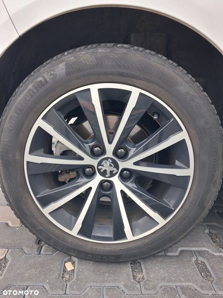 Peugeot 308 PureTech 130 GPF EAT8 Stop & Start Allure - 15