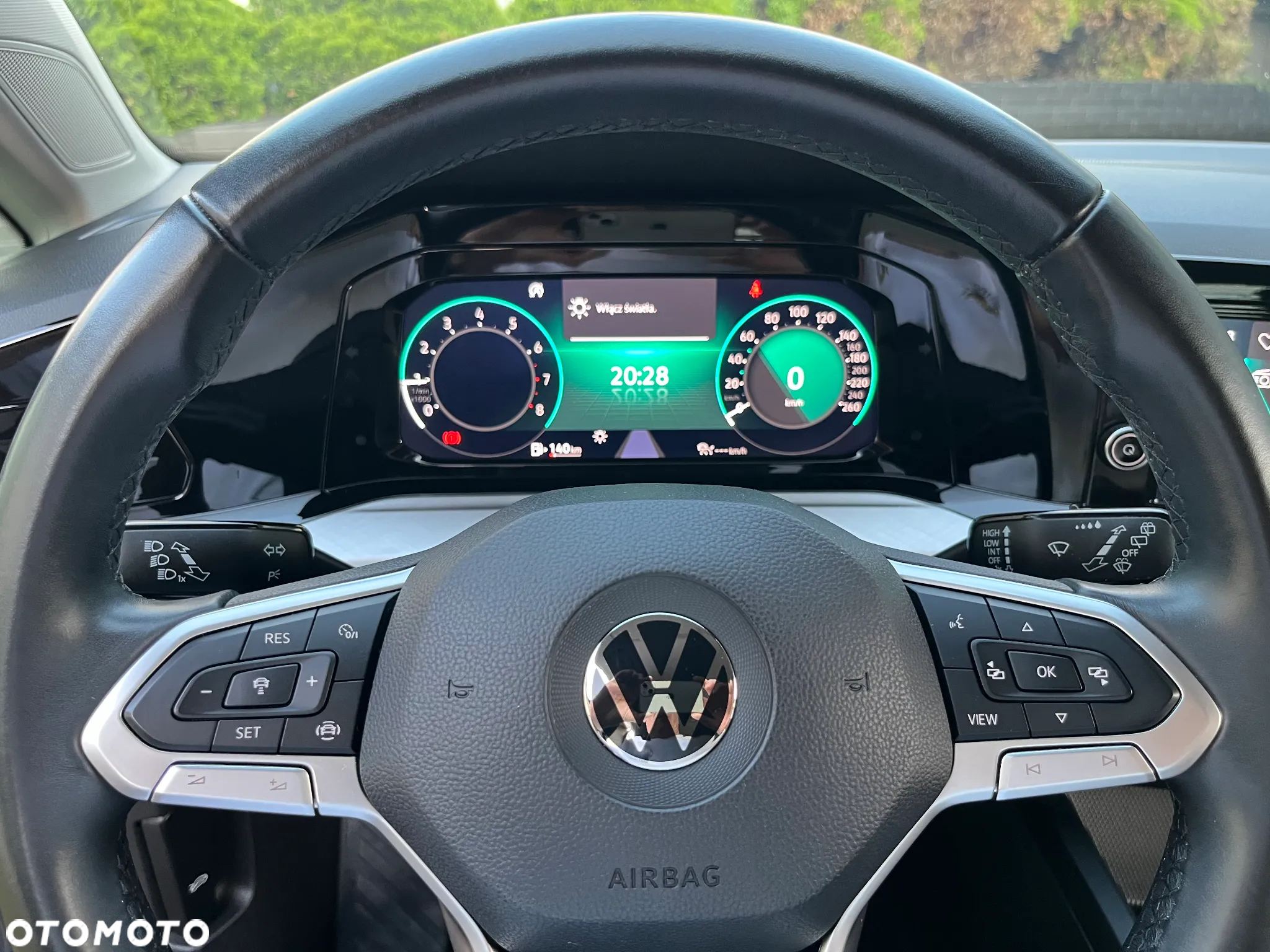 Volkswagen Golf VIII 1.5 TSI EVO Life - 13