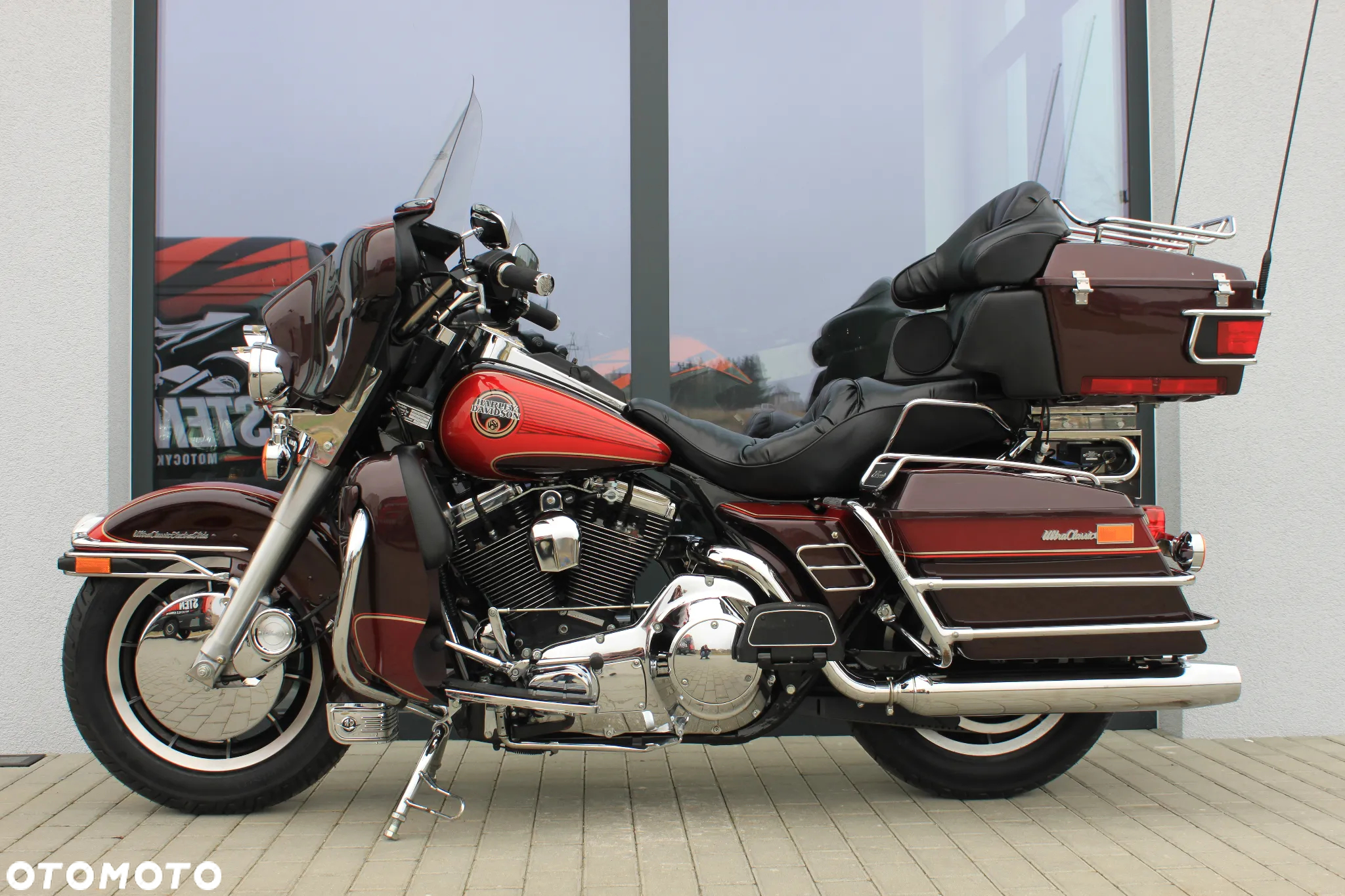 Harley-Davidson FLHTCU Ultra - 3