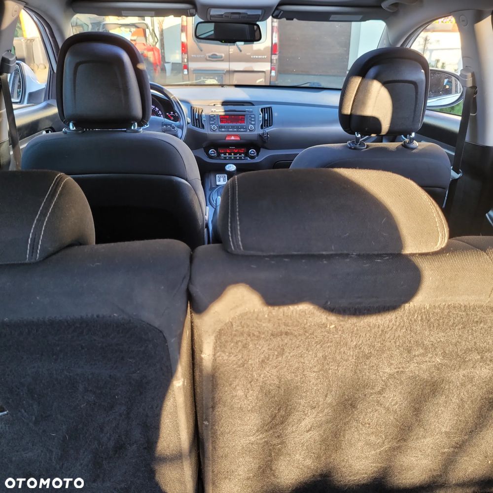 Kia Sportage 2.0 L 2WD - 12