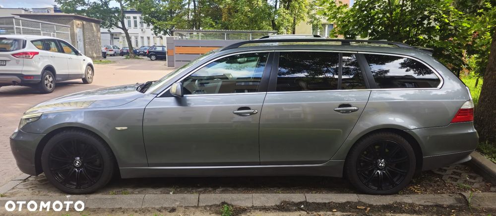 BMW Seria 5 520d - 8